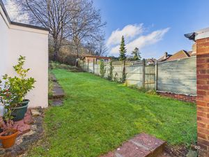 Photo 21- click for photo gallery